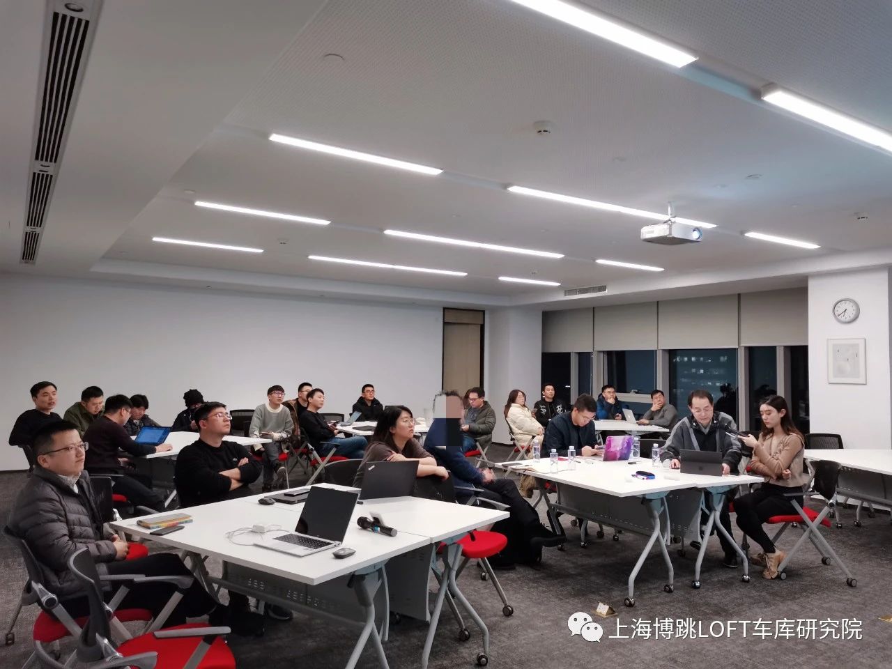 黔南杭州LOFT车库专题会